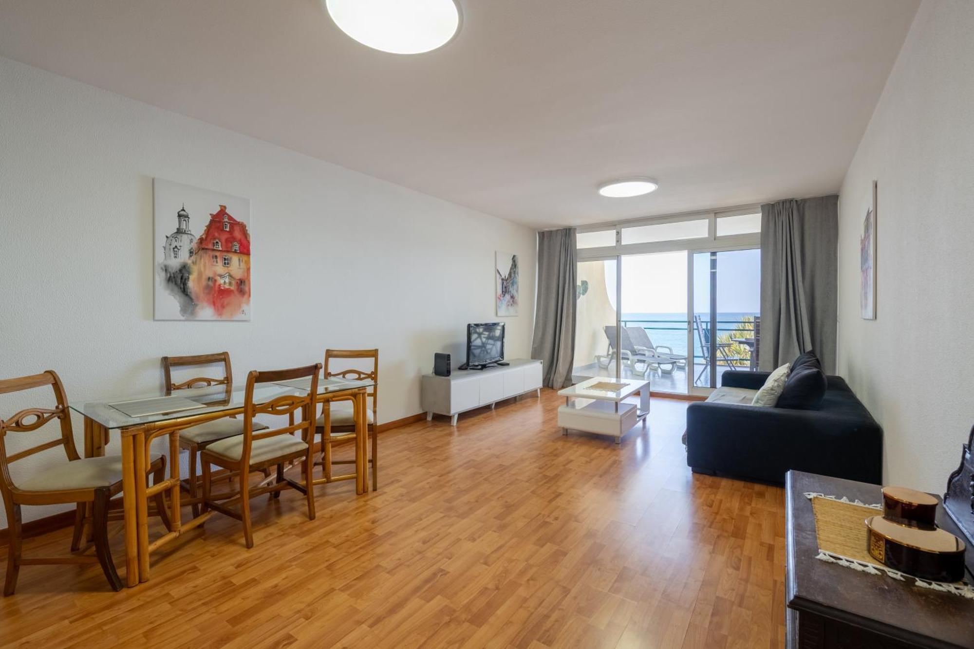 Atlantic View Apartment At Formosa Beach Funchal  Bagian luar foto